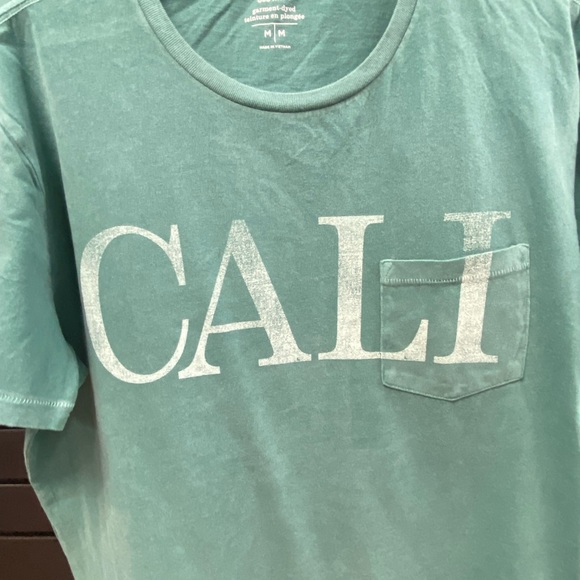 Old Navy pocket tee - Picture 2 of 5